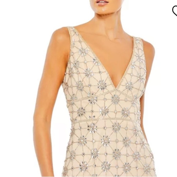 Mac Duggal Sleeveless Hand Beaded V-neck Gown Floral Jewel Maxi Dress - Picture 4 of 12